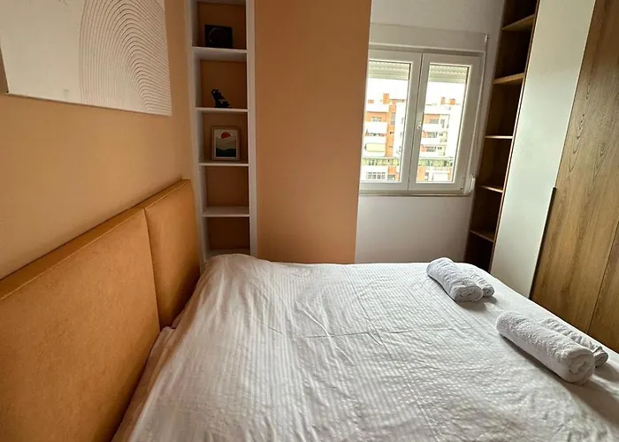 Appartement Urban Charm With Jacuzzi Tirana